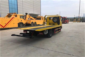 错那非事故拖车