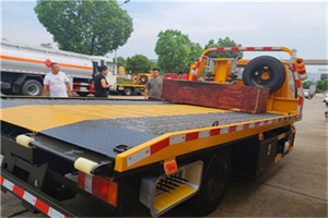 错那附近拖车电话号码服务